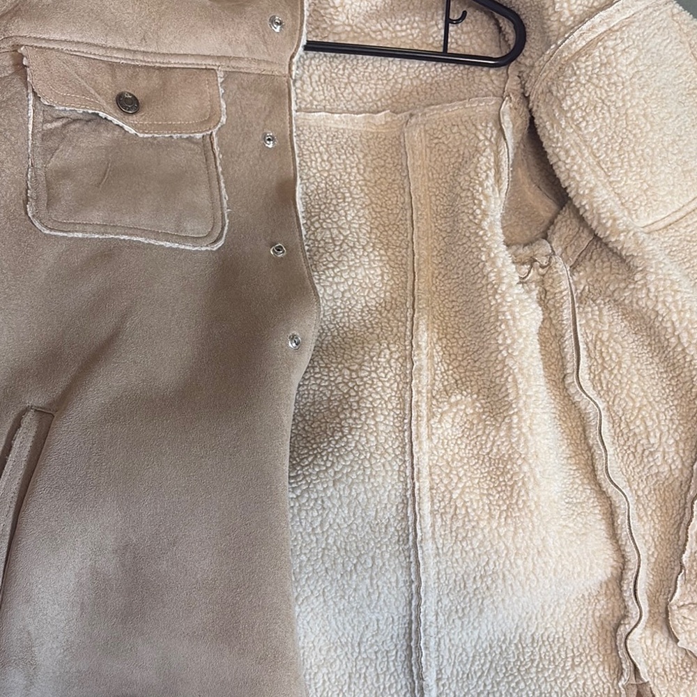 Tan Shearling Jacket - image 4